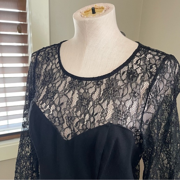 GUESS Black Lace Peplum Top - Picture 3 of 8